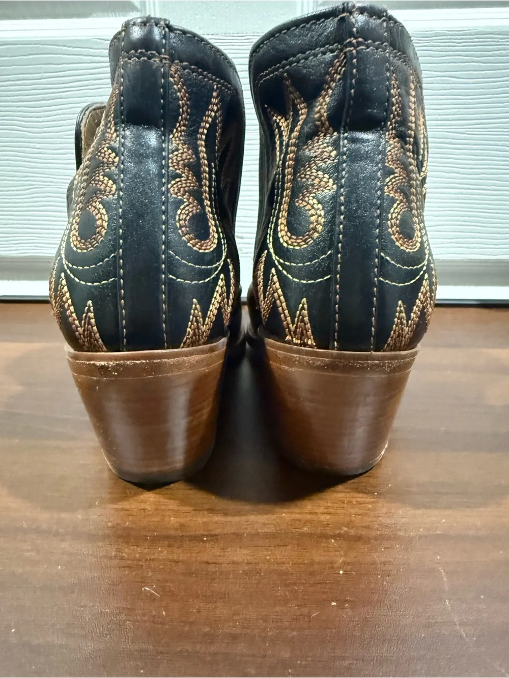 Ariat Women's Dixon Western Boot Brooklyn Black Snip Toe Pointed Toe Size 8.5B - Picture 5 of 6